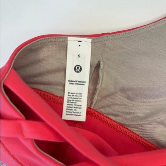 Lululemon size 6 Energy Sports Bra - Picture 4 of 5